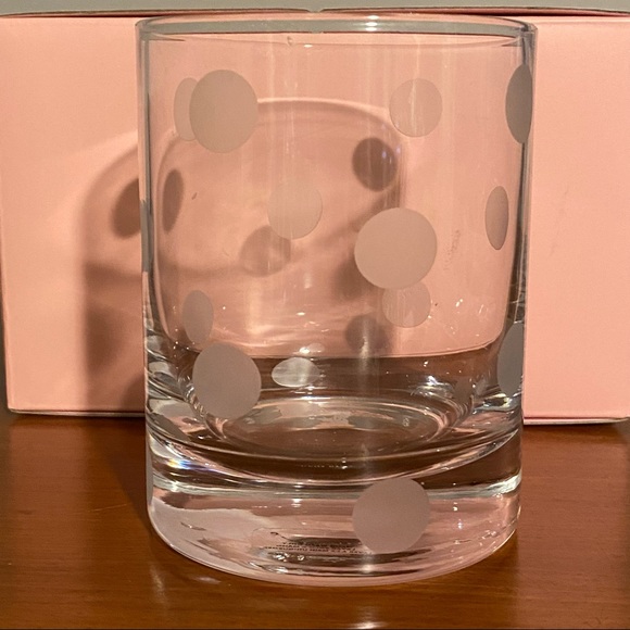 ✨2x HP✨Kate Spade Pearl Place Etched Double Old Fashioned Glasses NIB - Picture 6 of 8